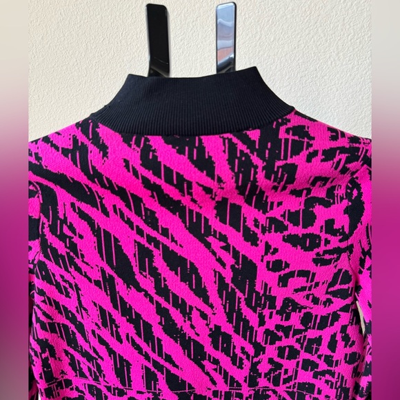 Womens Pink&Black Animal Print Sweater - Picture 2 of 4